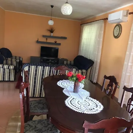 Maison Villa *